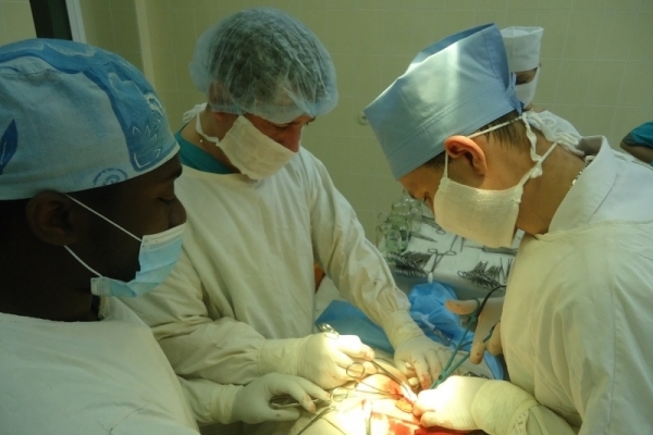 Кардіохірурги здійснили мініінвазивний «прорив» у хірургічному лікуванні ішемічної хвороби серця на Львівщині