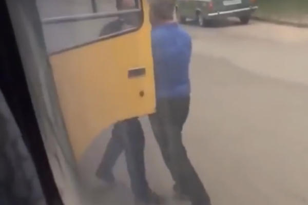 У Чернівцях побилися водії маршруток (Відео)