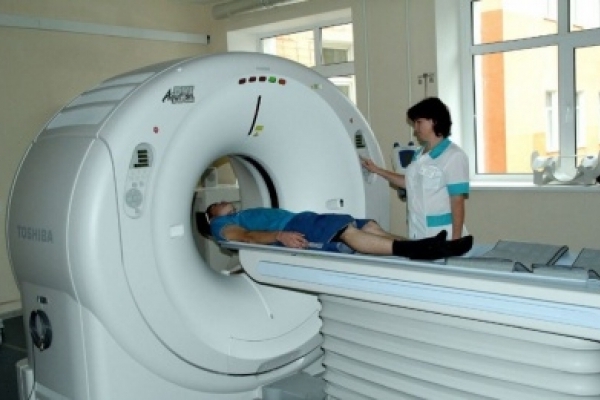 Чернівчани хочуть обстежуватися на новому томографі