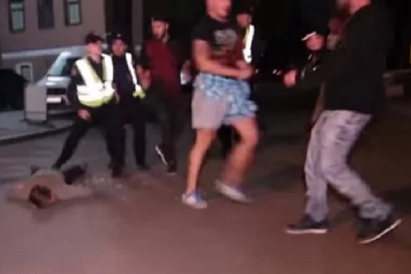 Жорстока масова бійка сколихнула Київ (Відео)