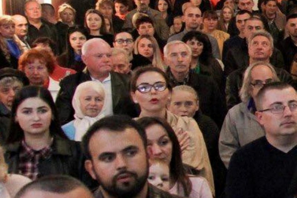 У Чернівцях депутатку, яку вигнали із «Самопомочі», помітили на праймеріз партії «Укроп»