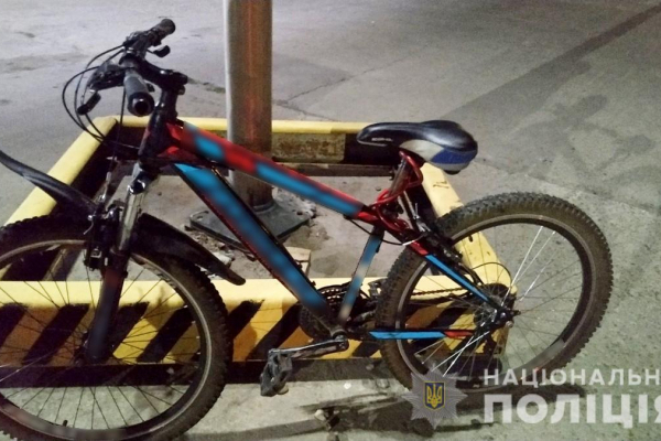 Поліцейські повернули чернівчанину викрадений велосипед 
