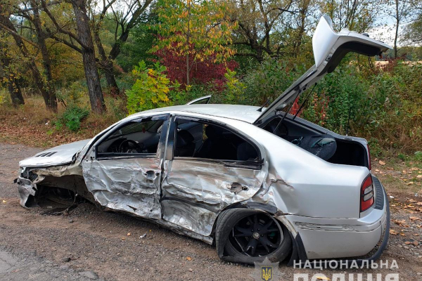 У ДТП на Буковині постраждав легковик, позашляховик та автівка швидкої медичної допомоги (Фото, відео)