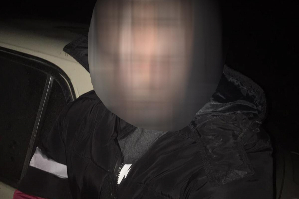 На Буковині нетверезий водій хотів відкупитися від поліцейських