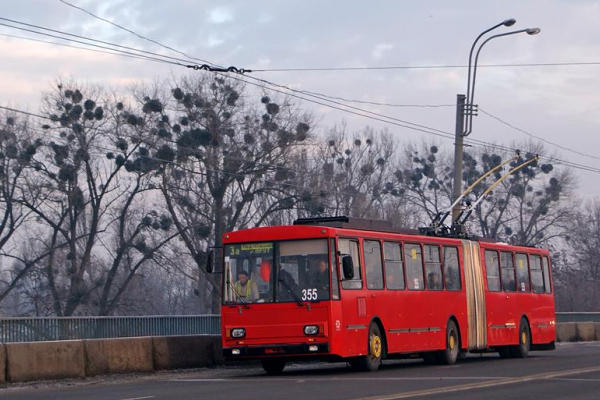 Чернівчани просять продовжити маршрут тролейбуса №3