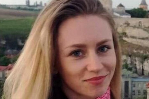На Буковині зникла безвісти 29-річна жінка