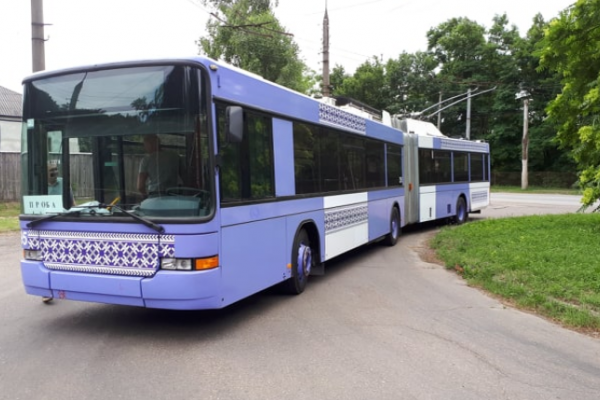 Від сьогодні у Чернівцях з'явився ще один тролейбусний маршрут