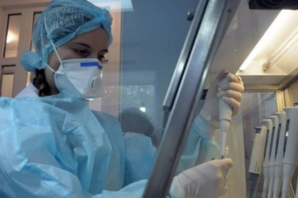 Медики Буковини, котрі борються з пандемією, укомплектовані на 64,2%