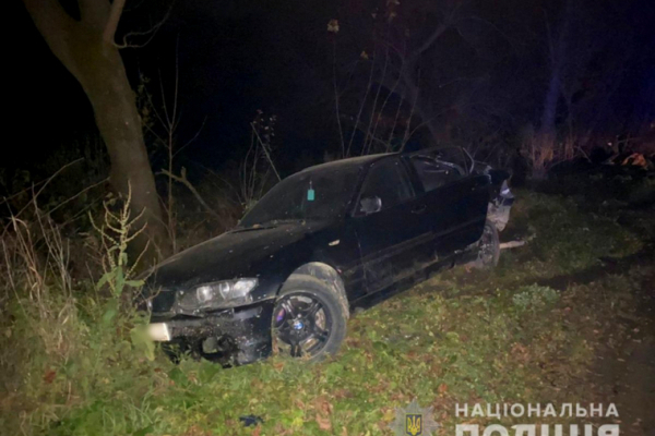 Смертельна ДТП на Буковині: водій вилетів з власного авто та загинув під колесами іномарки
