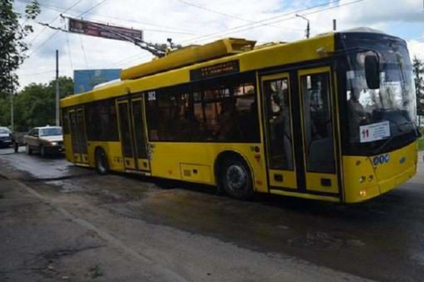 У Чернівцях припинить своє курсування тролейбус №11