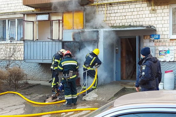 Буковинські рятувальники за два дні загасили 11 пожеж. В одній із них загинула людина (ФОТО)