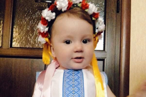 Маленькі українці Молдови отримали вишиті сорочки у рамках акції «Народжені у вишиванках» (ФОТО)