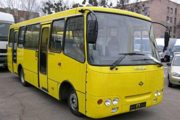 Нові автобусні маршрути у Чернівцях охоплять найбільш населені вулиці