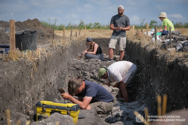 На Буковині археологи досліджують одне з найбільших поселень доби пізньої Античності
