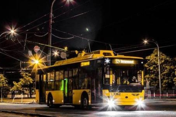 Скільки насправді коштує квиток на тролейбус у Чернівцях