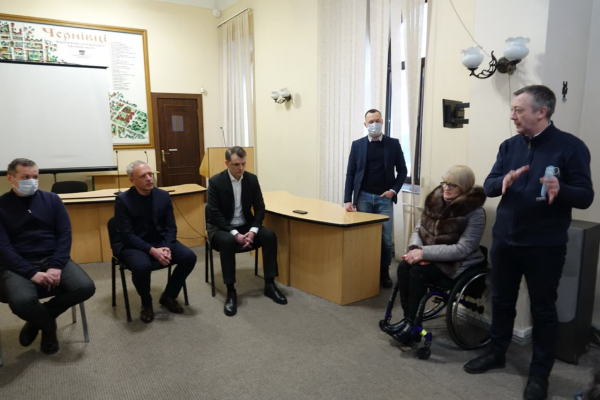 Мер Чернівців зустрівся з представниками громадських організацій