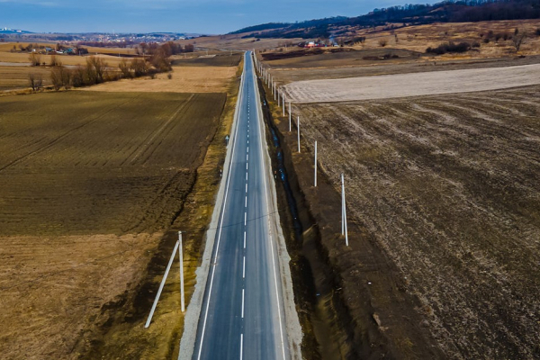 Трансформували прикордонну дорогу Т-26-04, яка сполучає Чернівецьку область з Румунією