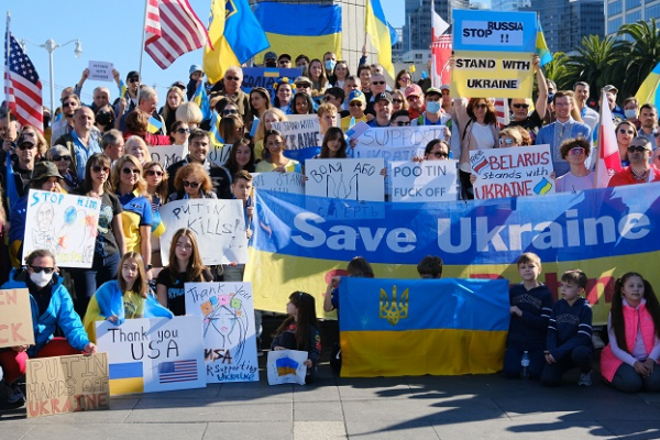 Мисткиня з Чернівців Юлія Косівчук взяла участь в акції на підтримку України у Сан Франциско (ФОТО)