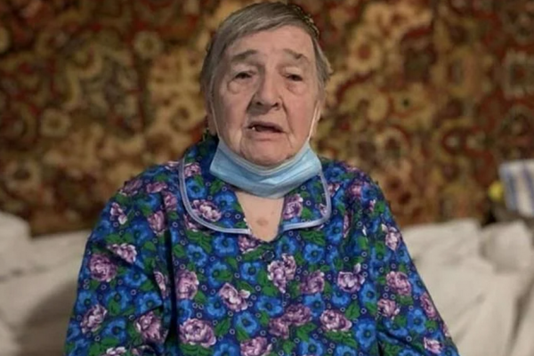У підвалі Маріуполя померла 91-річна жінка, яка пережила німецьку окупацію міста у 1941 році