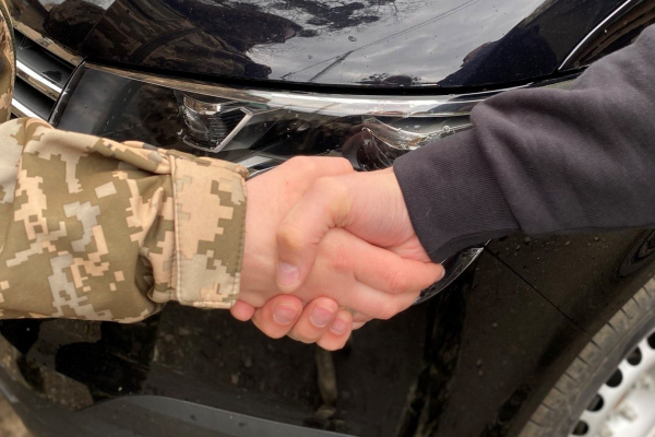 У Чернівцях визначили оптимальний механізм купівлі та передачі автівок на потреби військових