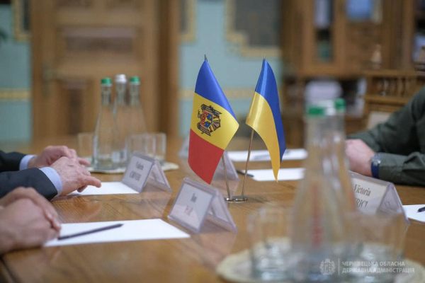 Молдова надала допомогу буковинським прикордонникам та переселенцям