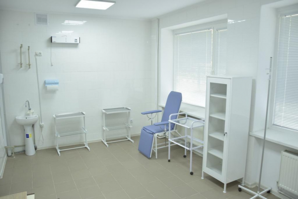 У центрі первинної медико-санітарної допомоги Новодністровська відкрили оновлене відділення денного стаціонару (ФОТО)