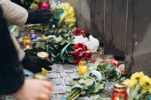 Свято нескореної нації: у Чернівцях вшанували пам'ять українських захисників (ФОТО)