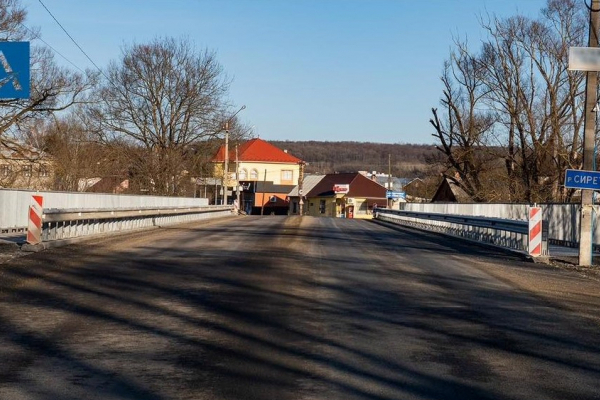 Міст у Сторожинці відремонтували вперше за 38 років (ФОТО)