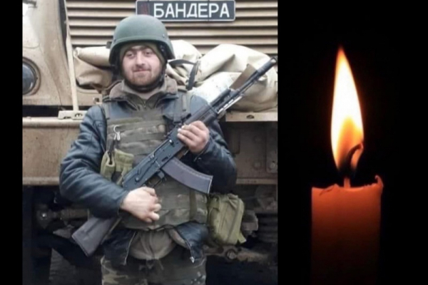 Буковина попрощалася із відважним воїном, який загинув у запеклих боях за Україну