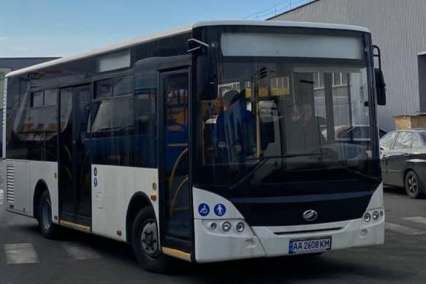 У Чернівцях хочуть закупити 10 автобусів за 20 мільйонів 