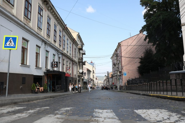У Чернівцях оголосили тендер на капремонт частини вулиці Заньковецької