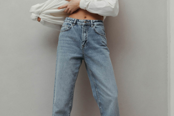 Жіночі джинси мом: купити та не помилитися