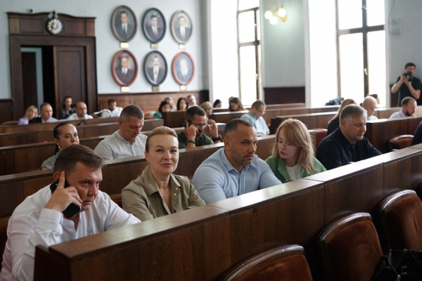 Депутати не підтримали не підтримали створення у Чернівецькій міськраді відділу запобігання корупції