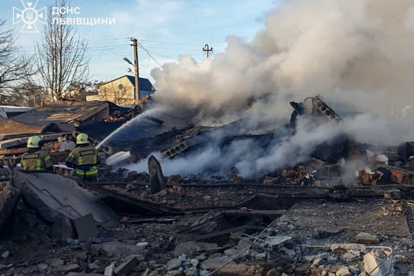 Укрзалізниця повідомляє про затримку низки потягів 