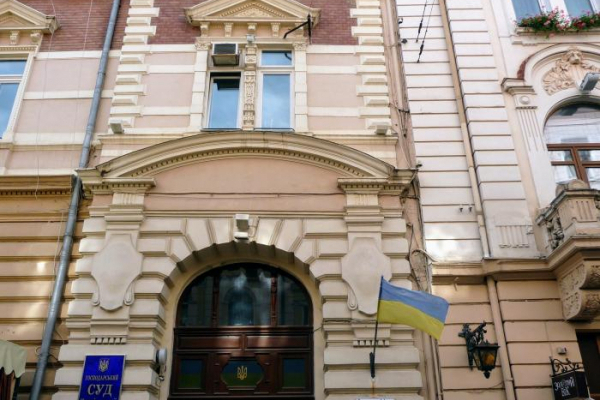 За позовом прокуратури приміщення в історичному центрі Чернівці вартістю 1,5 млн грн повернуто громаді