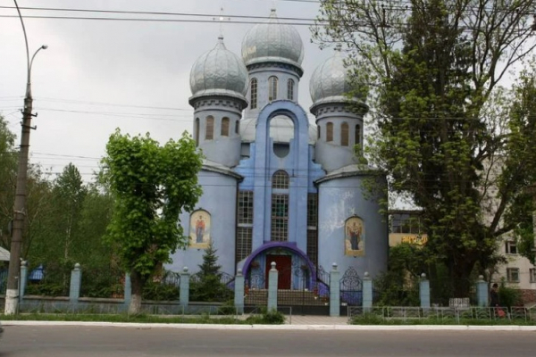 У Чернівцях громади трьох храмів проголосували за перехід з УПЦ МП до ПЦУ
