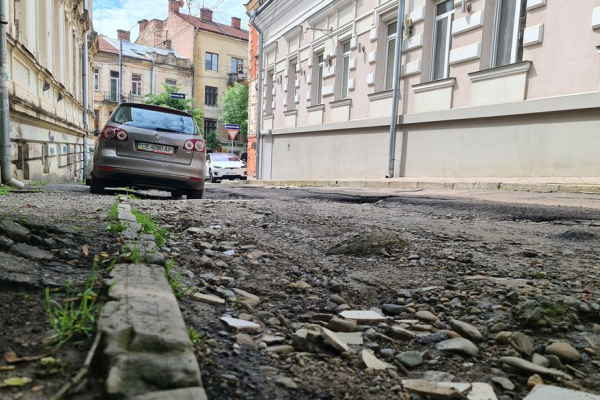 Завулок Хмельницького у Чернівцях планують капітально відремонтувати завулок за понад 2 млн грн